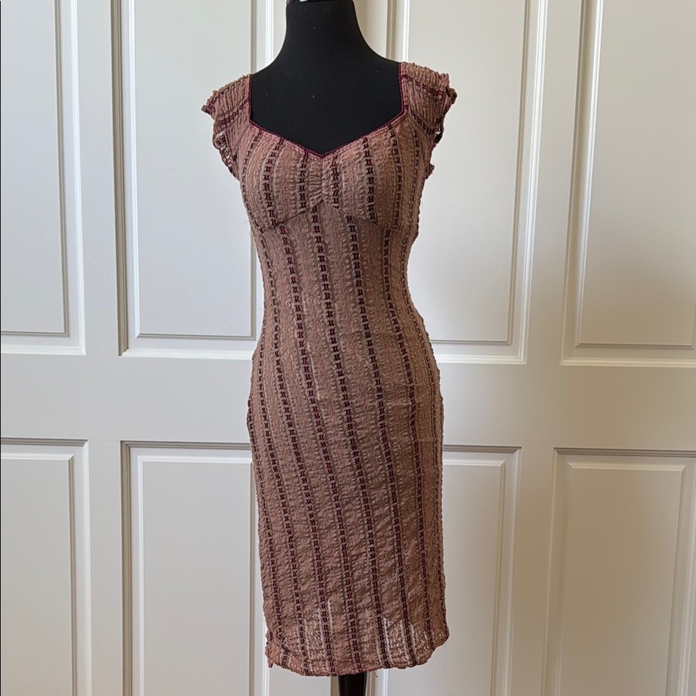 Luna Claire Textured Brown Midi Dress